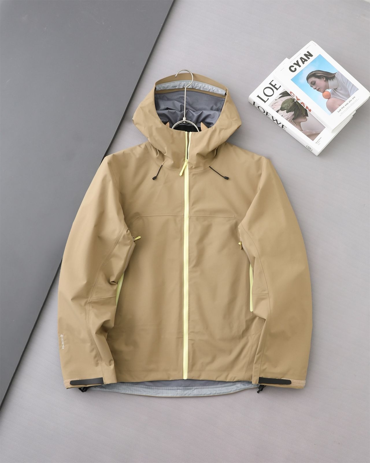 N-Series LW Outdoor Hard-Shell Waterproof Jacket