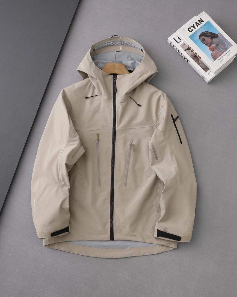 N-Series SV7 Hard-Shell Waterproof Hiking Jacket - detail 5
