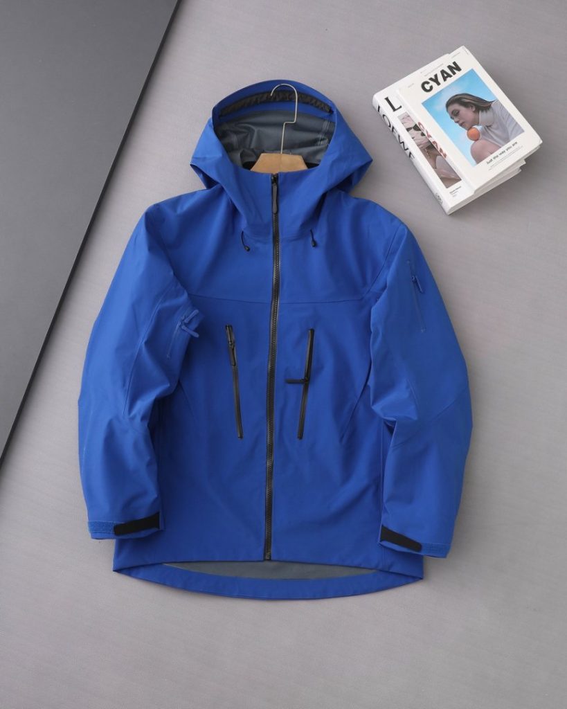 N-Series SV7 Hard-Shell Waterproof Hiking Jacket - detail 9